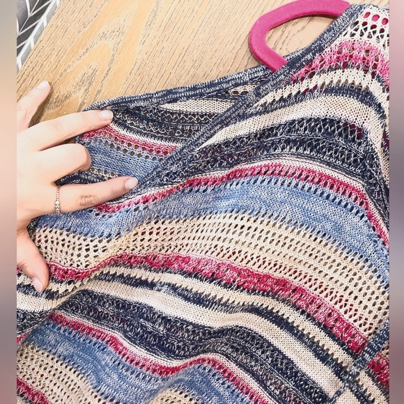 Cute Torrid Women's Plus Size Stripe Cold Shoulder Hoodie Knit Tunic- 6 6x 6xl - Picture 7 of 8